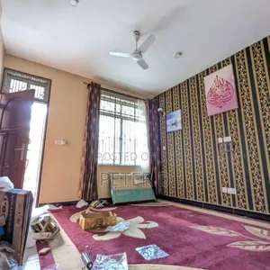 2bdrm Apartment in Kimara for rent