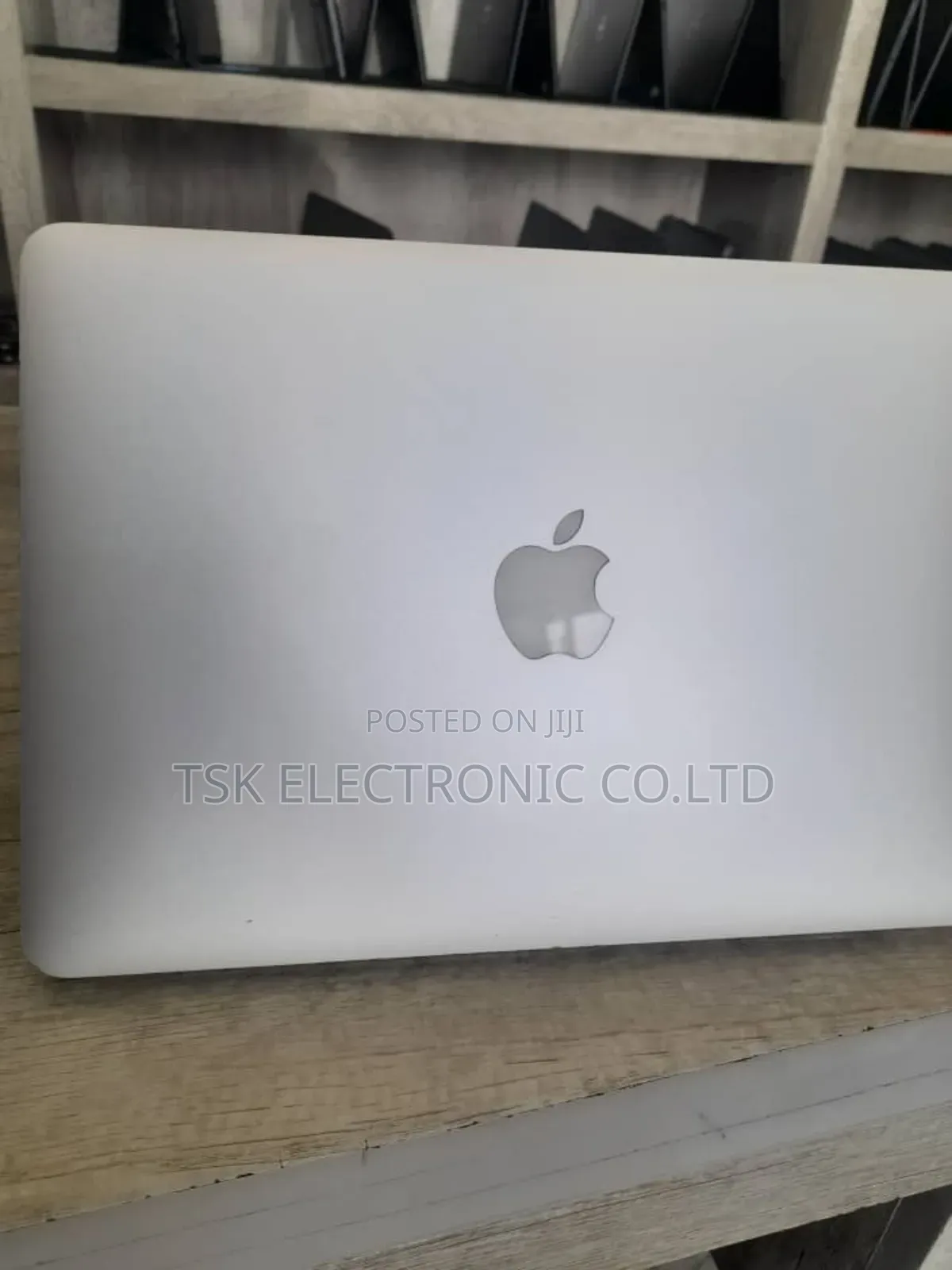Laptop Apple MacBook Pro 2015 16GB Intel Core I5 SSD 512GB