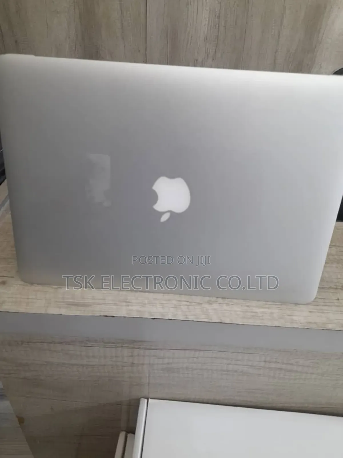 Laptop Apple MacBook Air 2017 8GB Intel Core I5 SSD 256GB