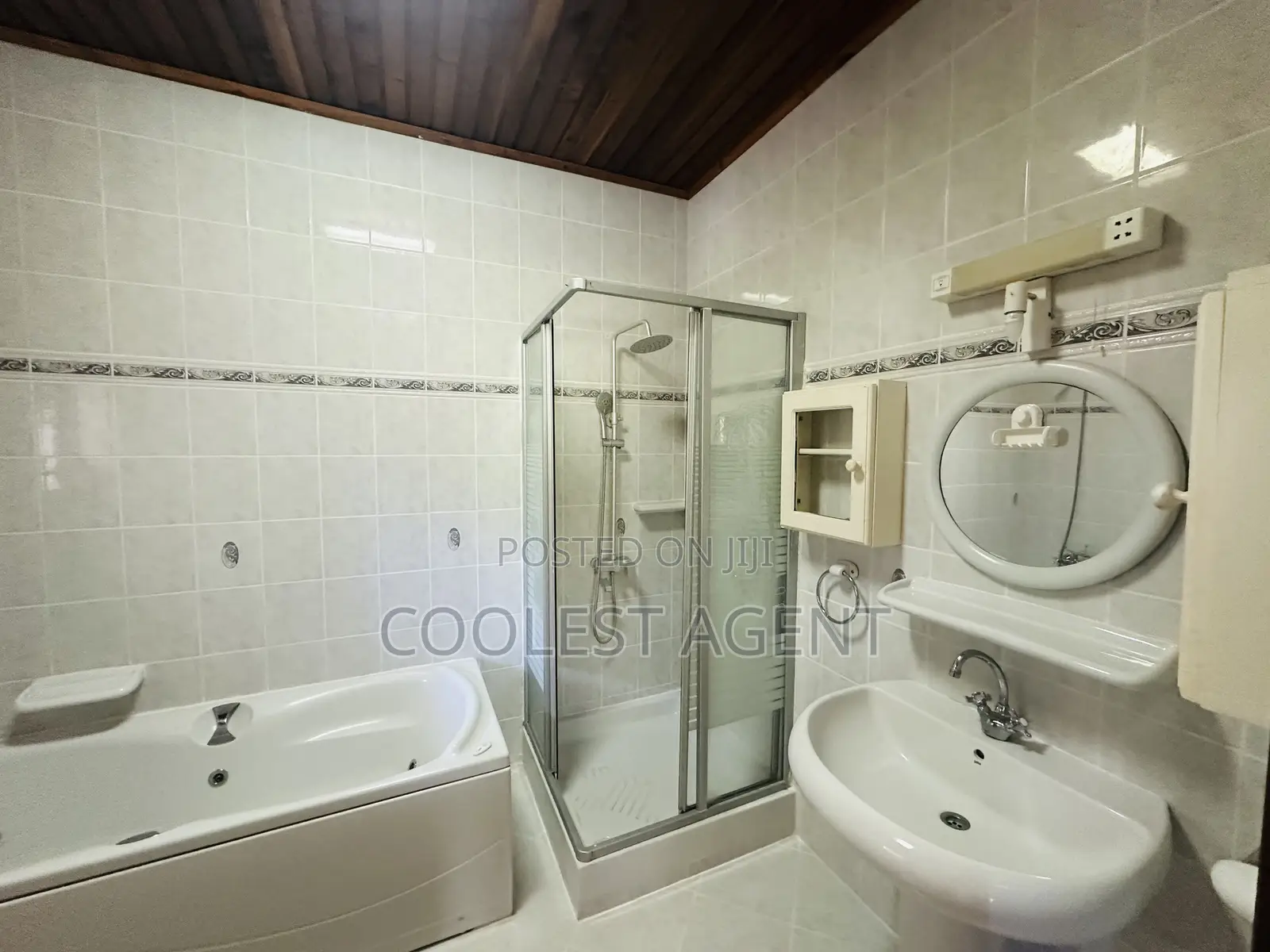 5bdrm Bungalow in Masaki, Kinondoni for rent