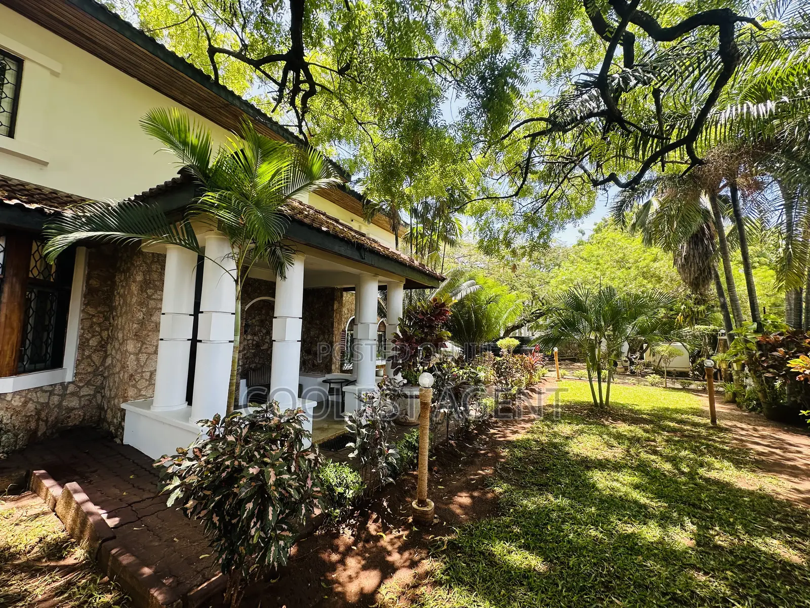 5bdrm Bungalow in Masaki, Kinondoni for rent