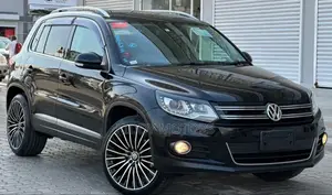 Volkswagen Tiguan 2012 Black