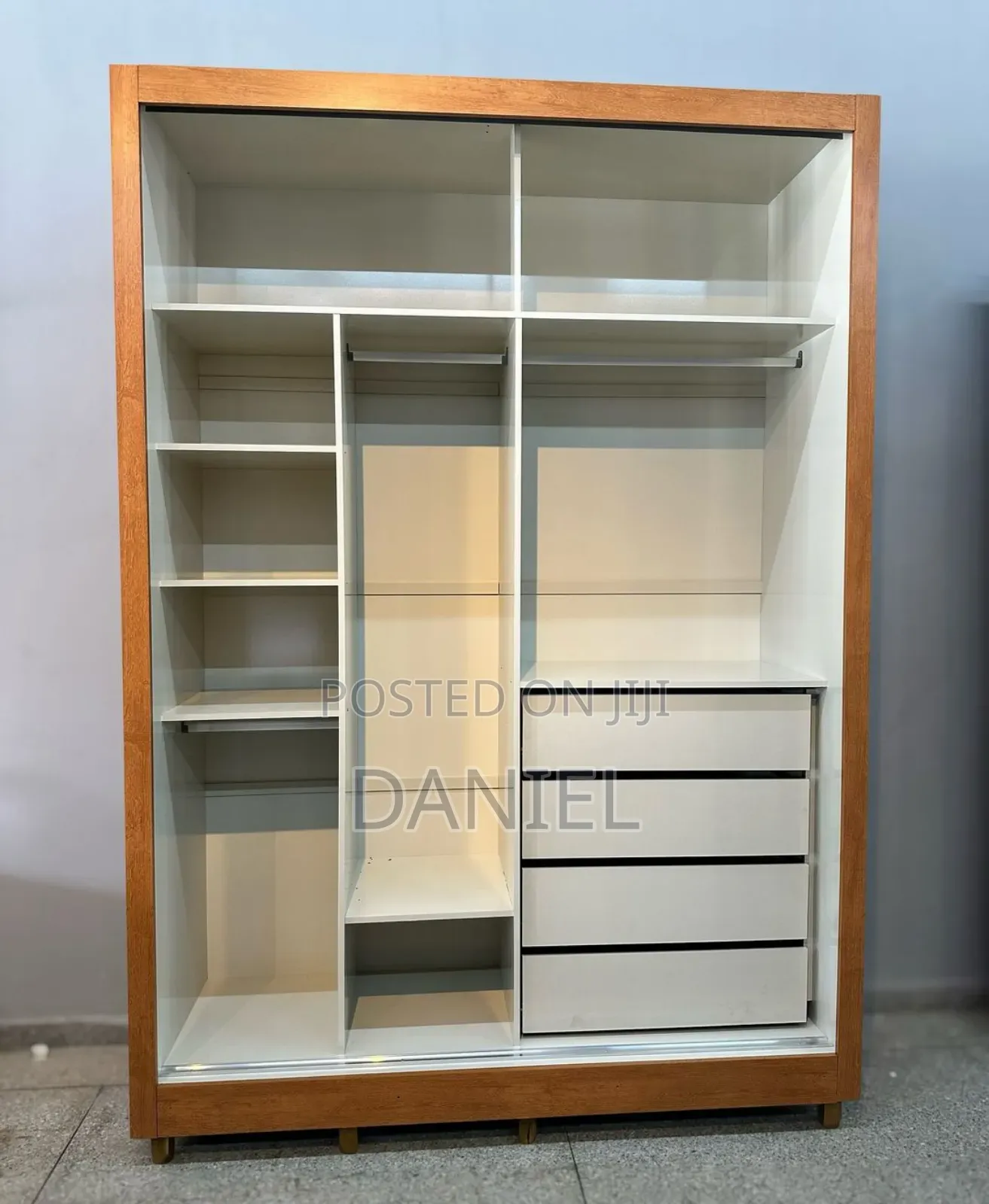 Kabati La Nguo Sliding Doors Kioo Full Multicolored