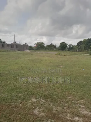 Eneo Sqmita 400 Linauzwa Milioni 6.5 Bombambili Njia Nne.