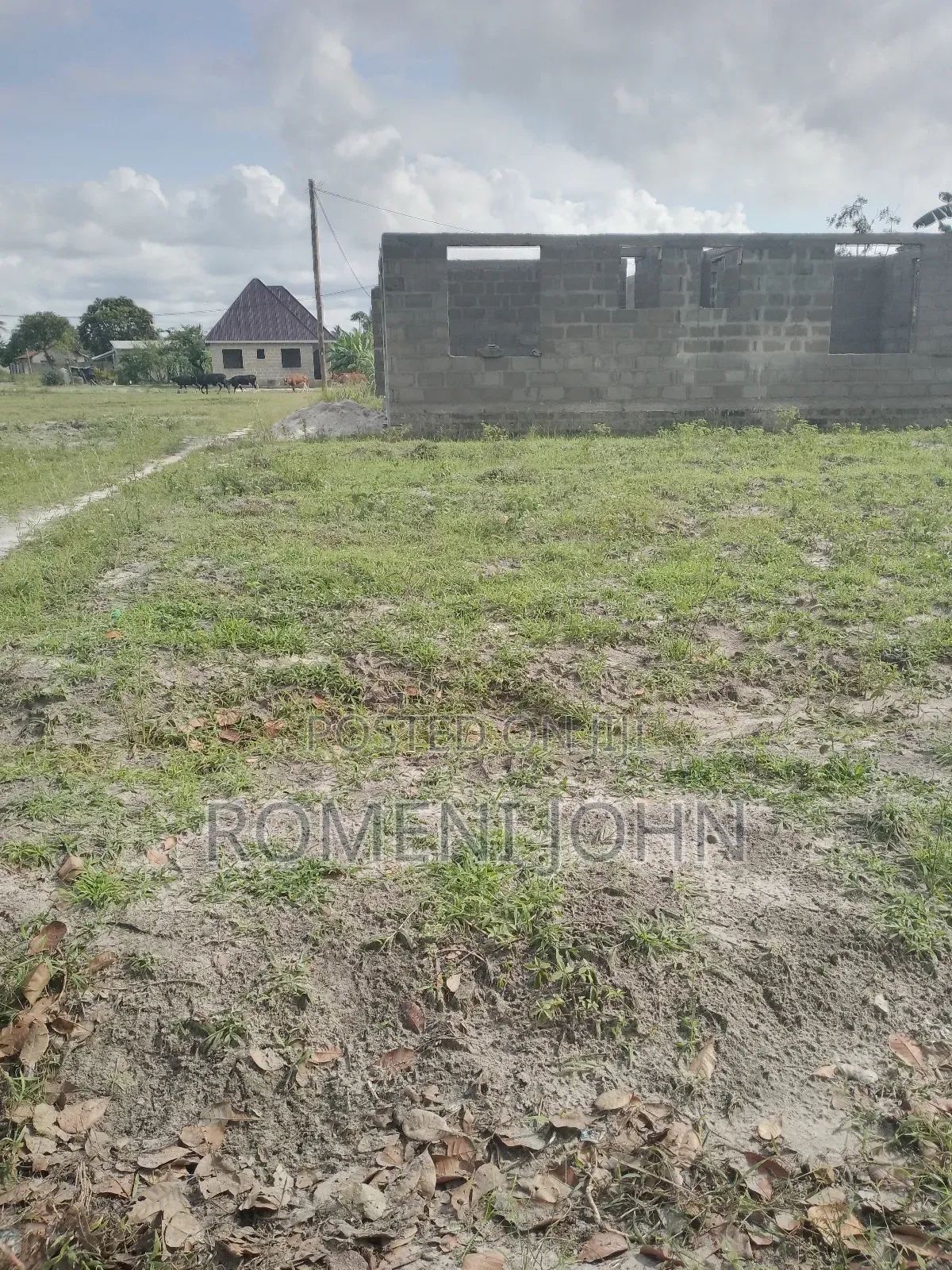 Eneo Sqmita 400 Linauzwa Ml 6.3 Bombambili Njia Nne.