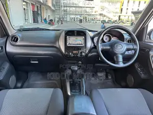 Toyota RAV4 2005 Silver