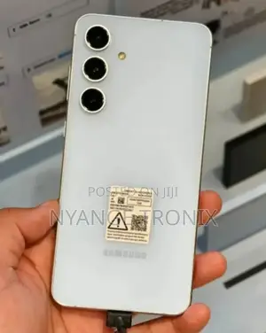 New Samsung Galaxy S24 FE 128 GB White