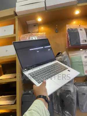 Laptop HP EliteBook 830 G8 16GB Intel Core I5 SSD 256GB