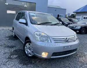 Toyota Raum 1.5 FWD 2007 Silver