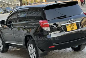 Toyota Vanguard 2006 Black
