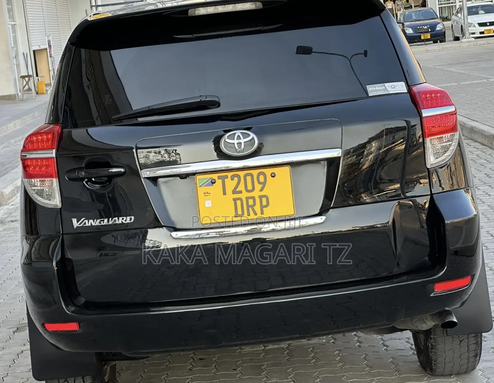 Toyota Vanguard 2006 Black