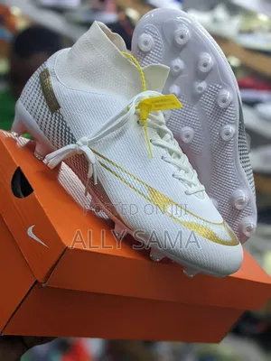 Mens Boots for Football Nike