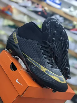 Mens Boots for Football Nike