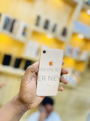 Apple iPhone 8 64 GB Gold