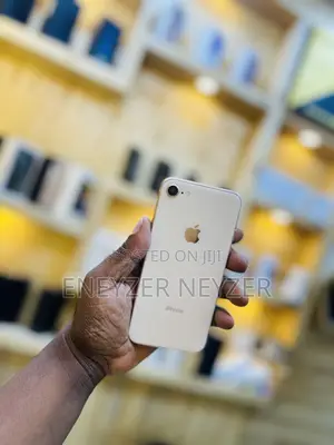 Apple iPhone 8 64 GB Gold