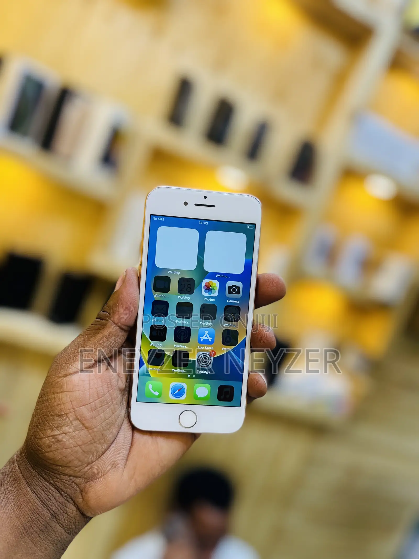 Apple iPhone 8 64 GB Gold