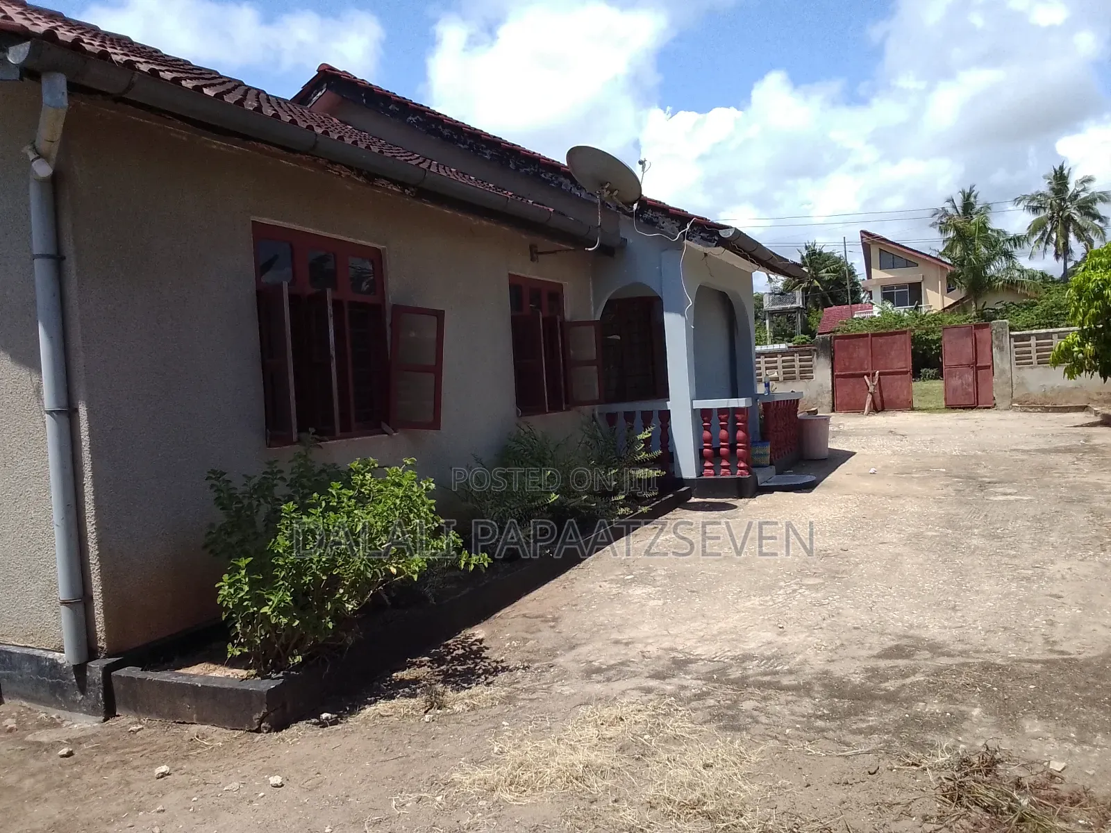 4bdrm House in Dalalipapaatzseven, Mbezi Beach for sale