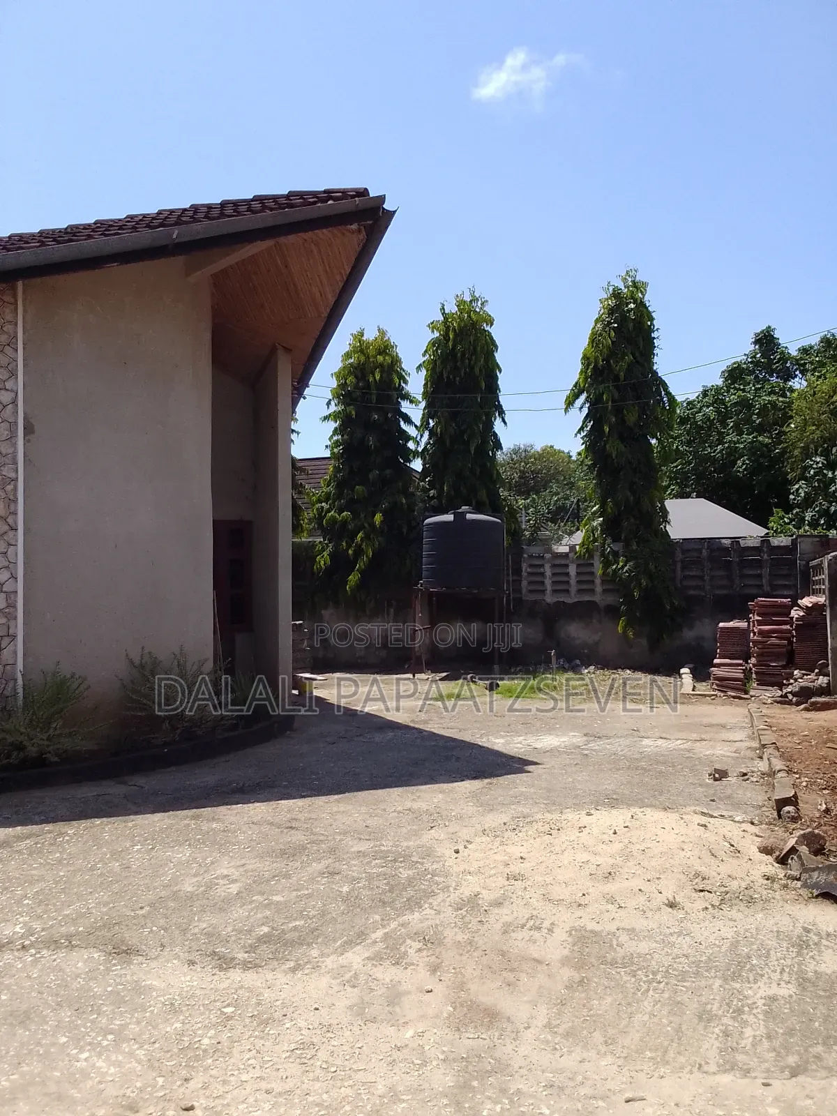4bdrm House in Dalalipapaatzseven, Mbezi Beach for sale