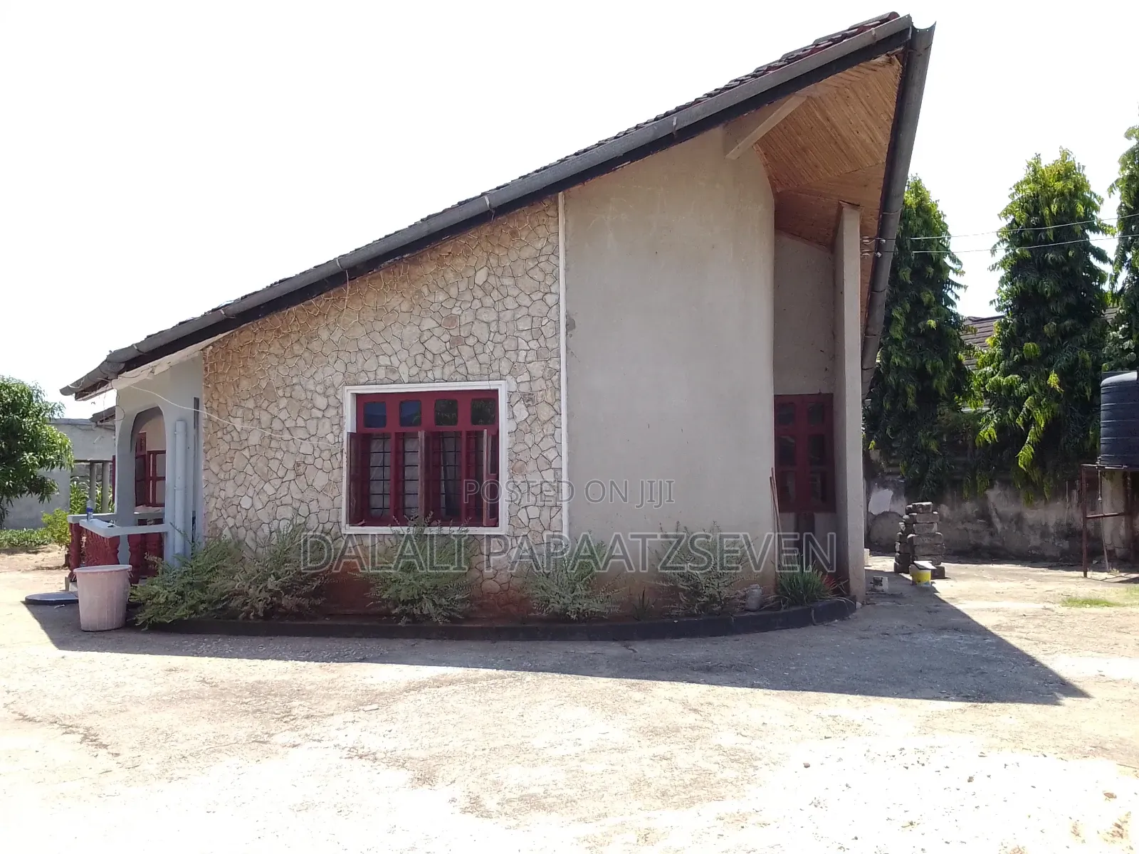 4bdrm House in Dalalipapaatzseven, Mbezi Beach for sale