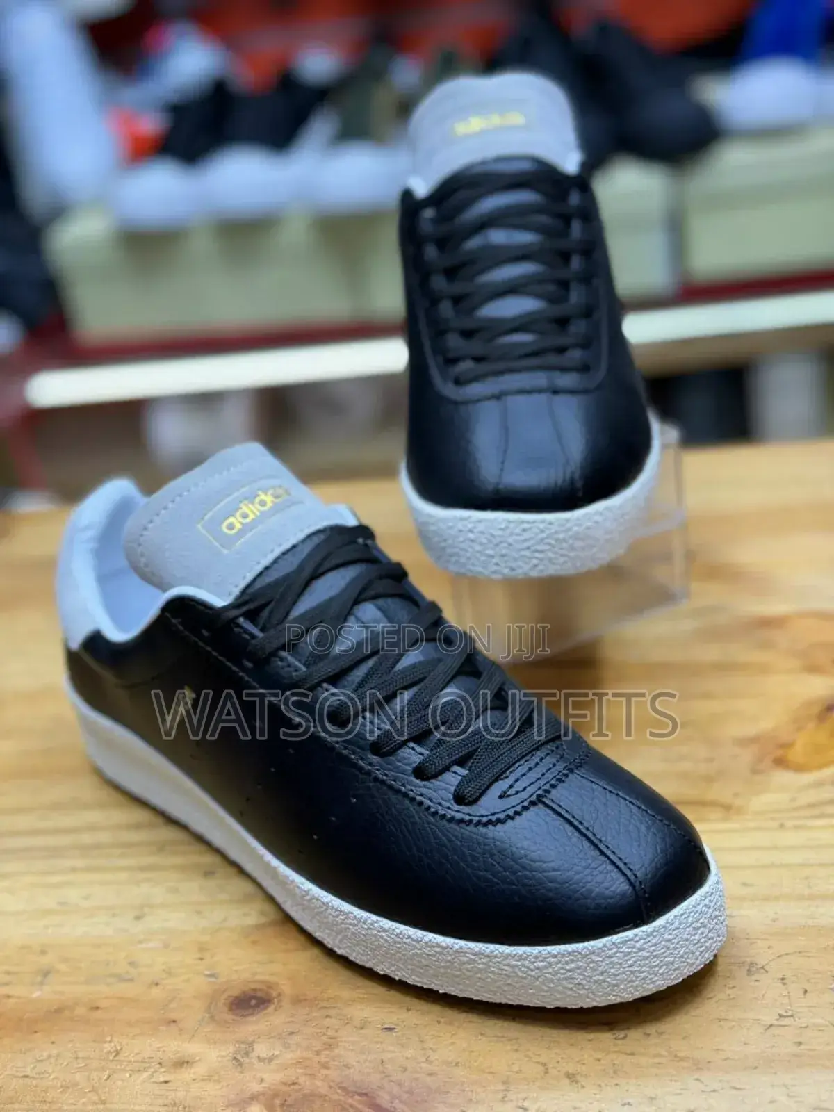 New Adidas Topanga