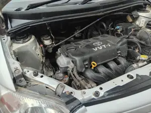 Toyota IST 2005 Silver