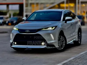 Toyota Harrier 2.5 Hybrid 4WD 2021 White