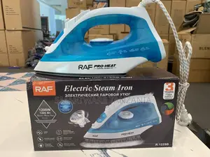 1200W Lightweight Steam Iron With Non-stick Coated Soleplate