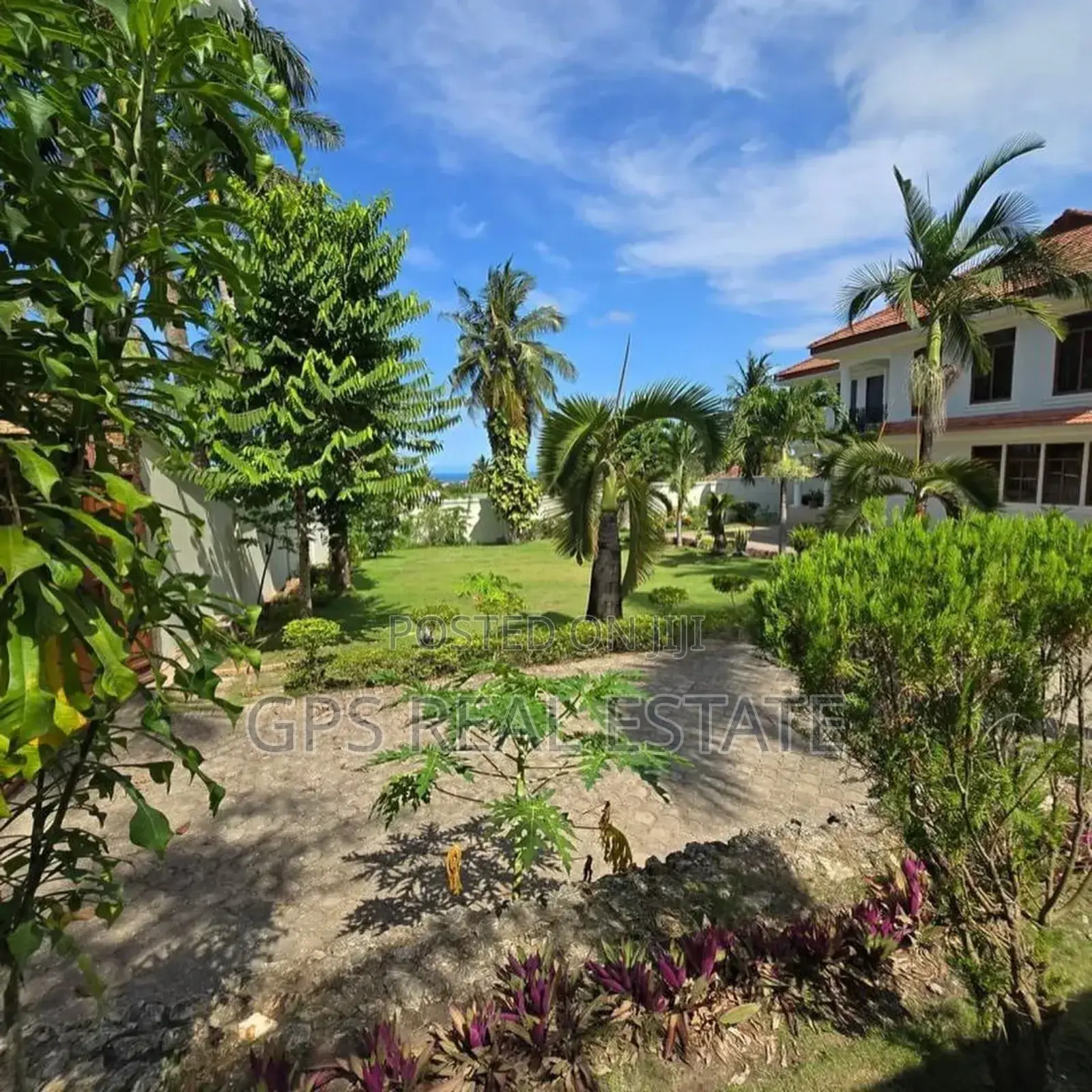 6bdrm House in Mbezi Beach Salasala, Kinondoni for sale