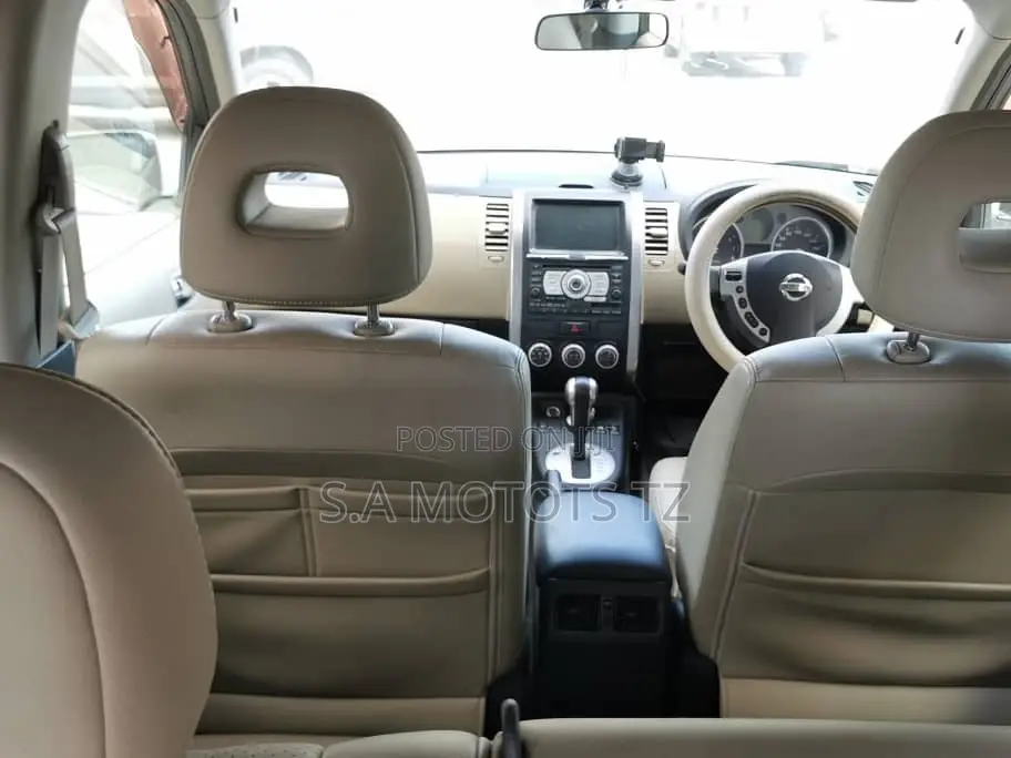 Nissan X-Trail 2.0 Automatic 2008 Beige