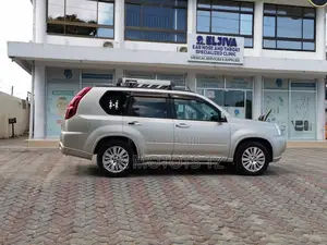 Nissan X-Trail 2.0 Automatic 2008 Beige