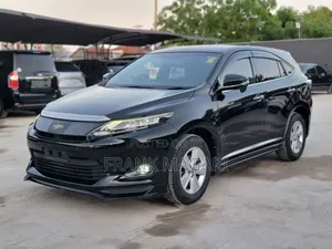Toyota Harrier 2.0 4WD 2014 Black