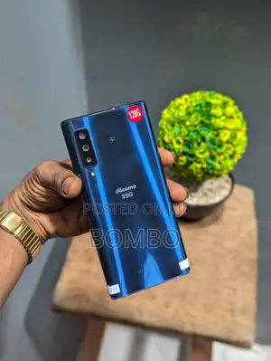 Fujitsu Arrows NX9 F-52A 128 GB Blue