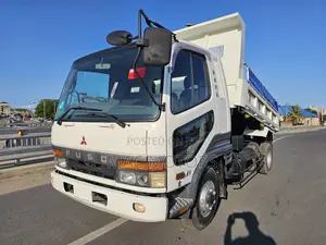 Fuso Fighter Tipper