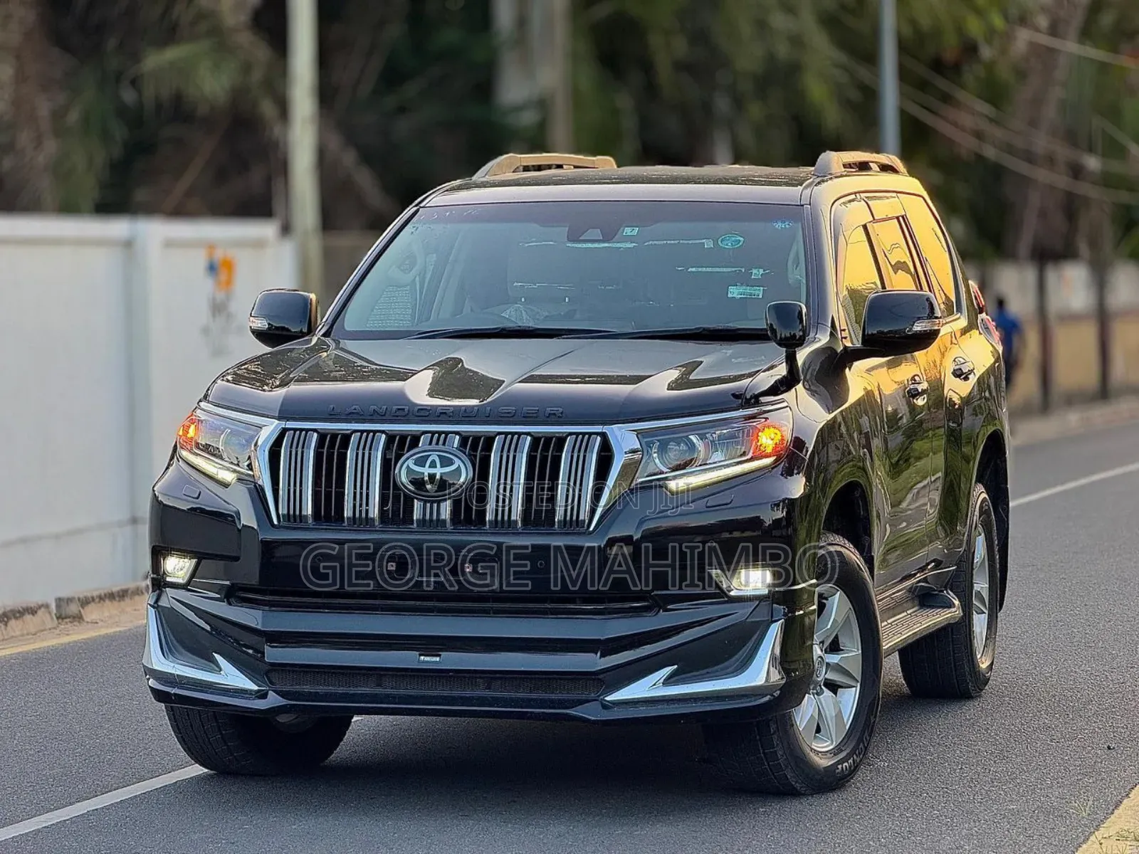 Toyota Land Cruiser Prado 2017 Black