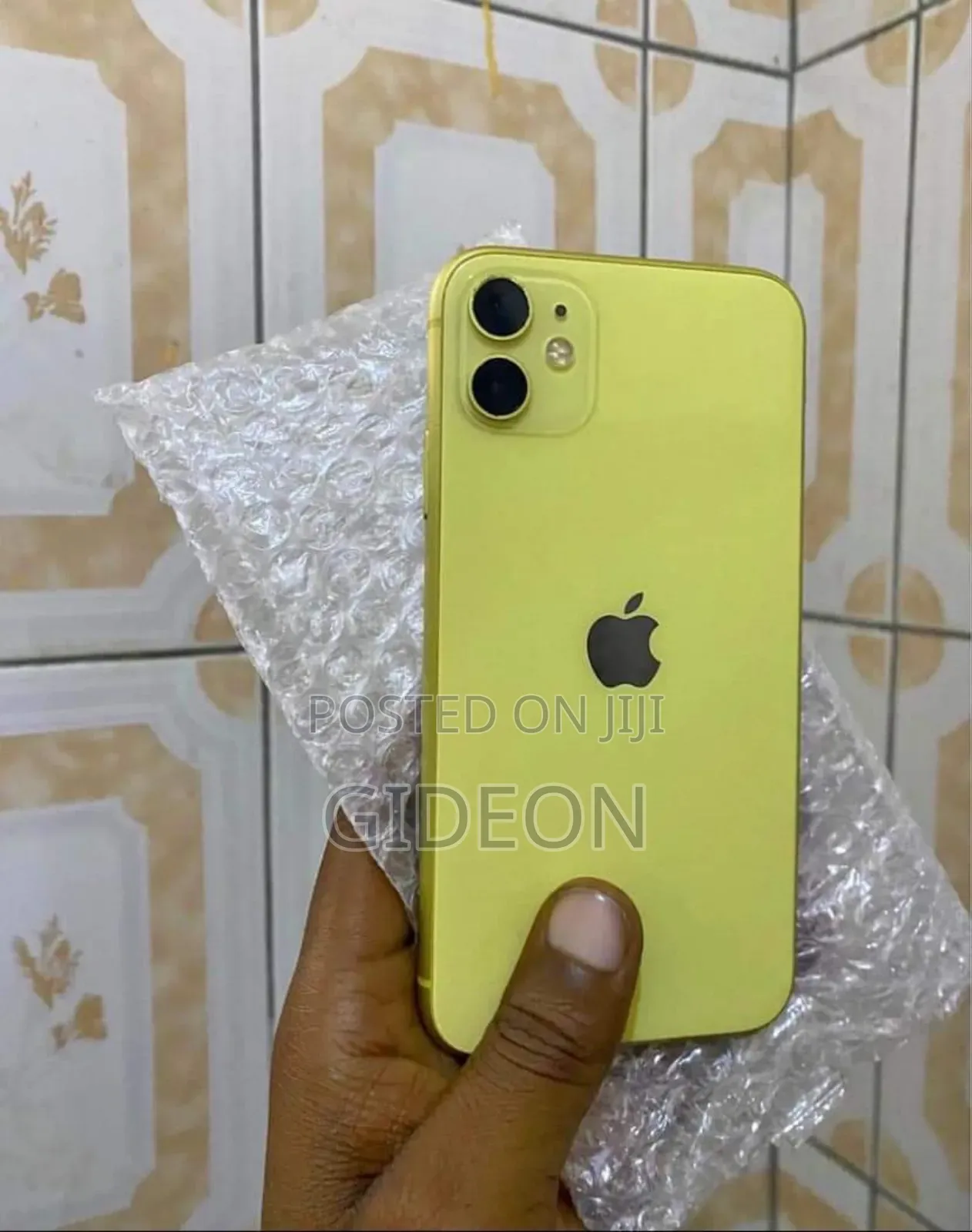 Apple iPhone 11 64 GB Yellow