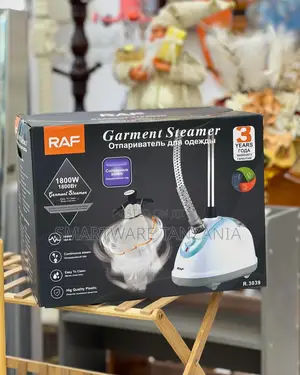 Classic Garment Steamer With 360 Degree Swivel Hanger