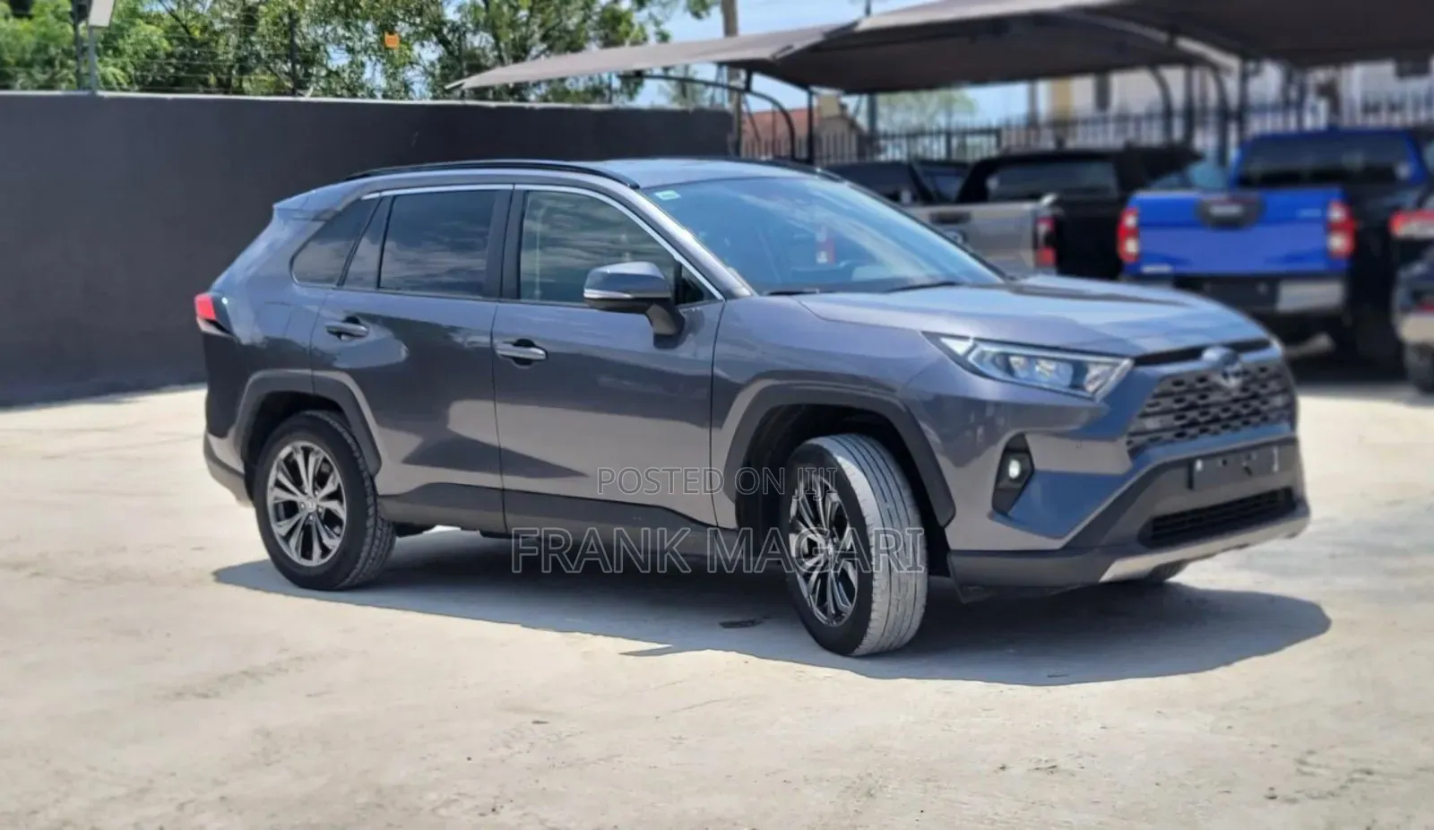 Toyota RAV4 2021 Gray