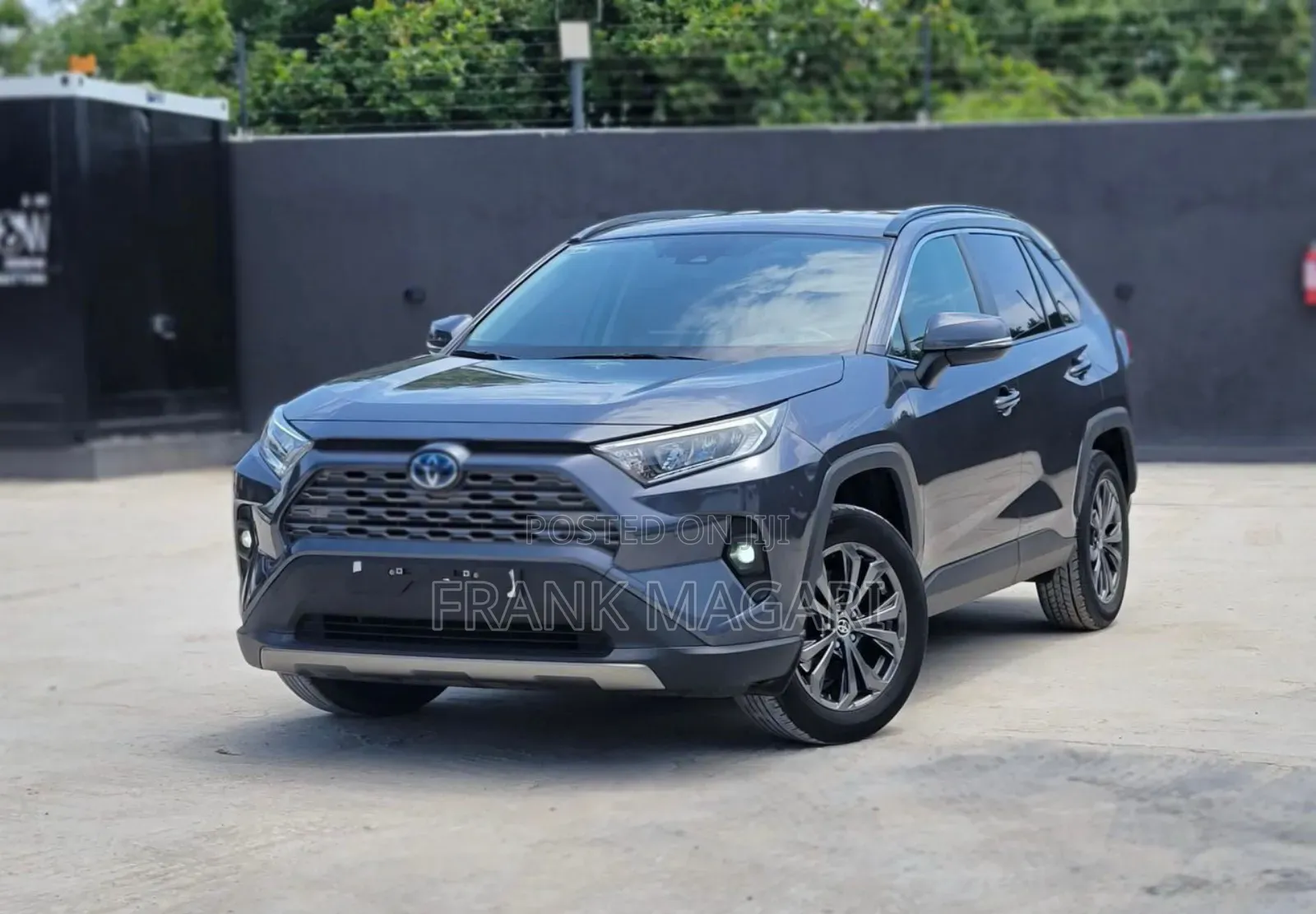 Toyota RAV4 2021 Gray