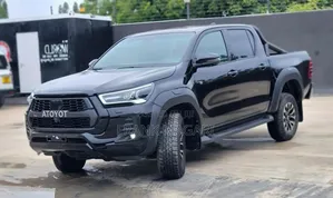 Toyota Hilux 2023 Black