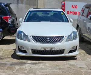 Toyota Crown 2008 White