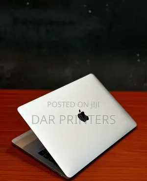 Laptop Apple MacBook Pro 2019 16GB Intel Core I7 SSD 256GB