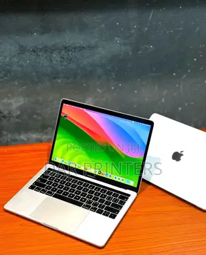 Laptop Apple MacBook Pro 2019 16GB Intel Core I7 SSD 256GB