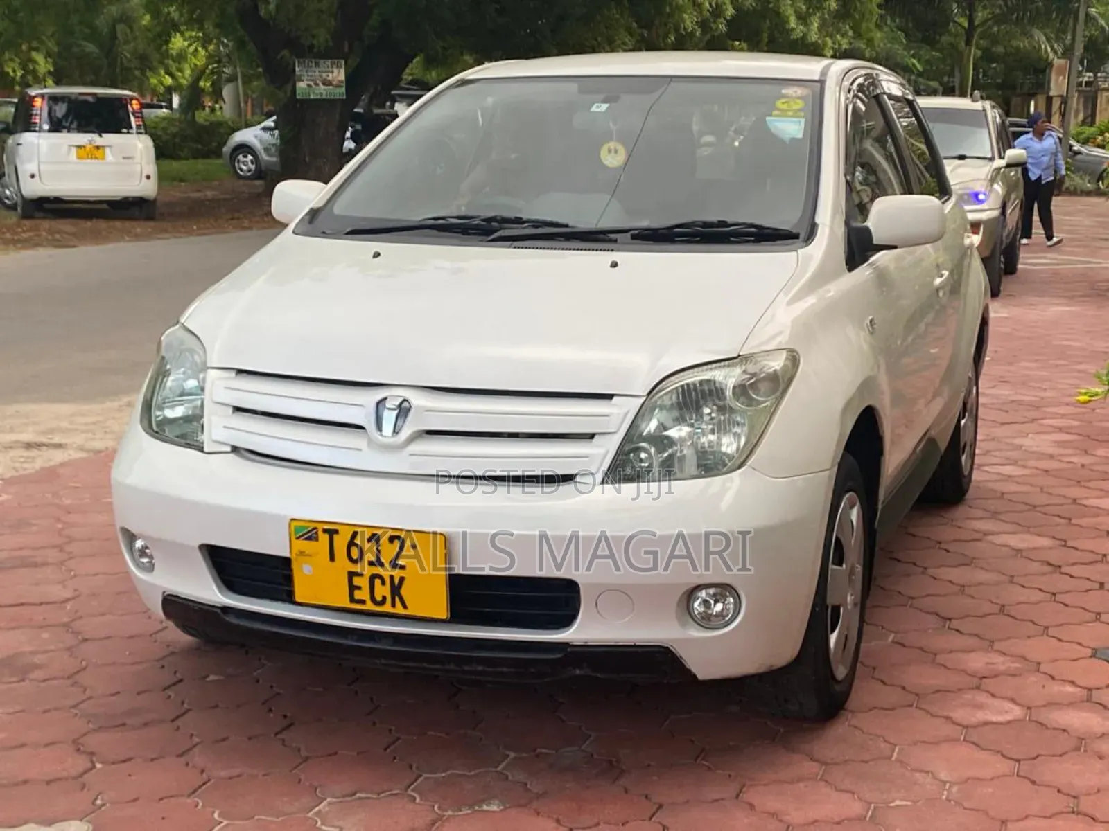 Toyota IST 2004 White