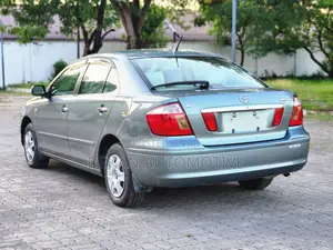 Toyota Premio 1.5 FWD 2004 Green