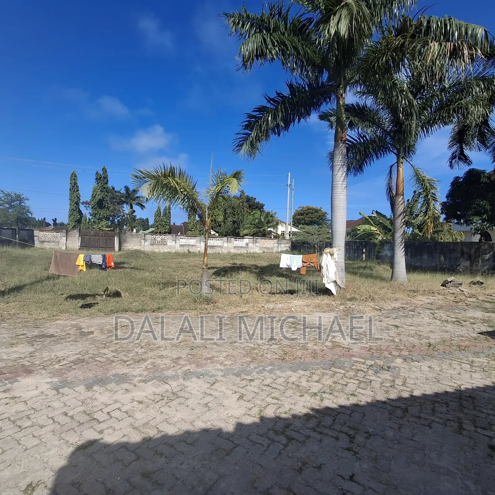 Plot for Sale 1000 Sqms.