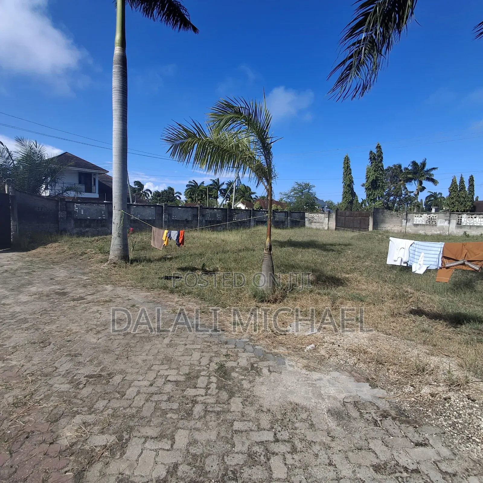 Plot for Sale 1000 Sqms.