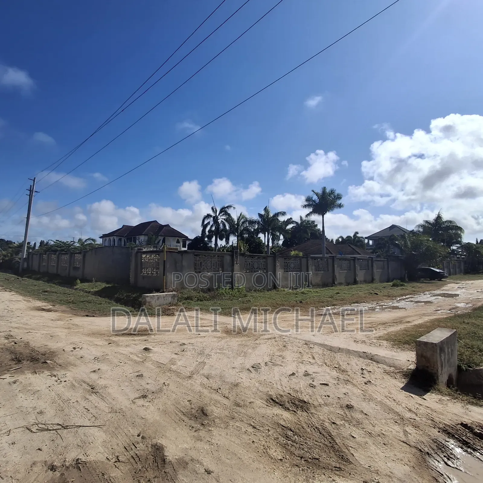Plot for Sale 1000 Sqms.