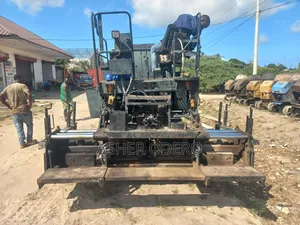 Clearance Sale!! Ex Uk Asphalt Paver/ Mashine Ya Lami