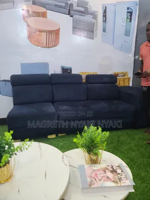 Set Sofa Watu Watatu