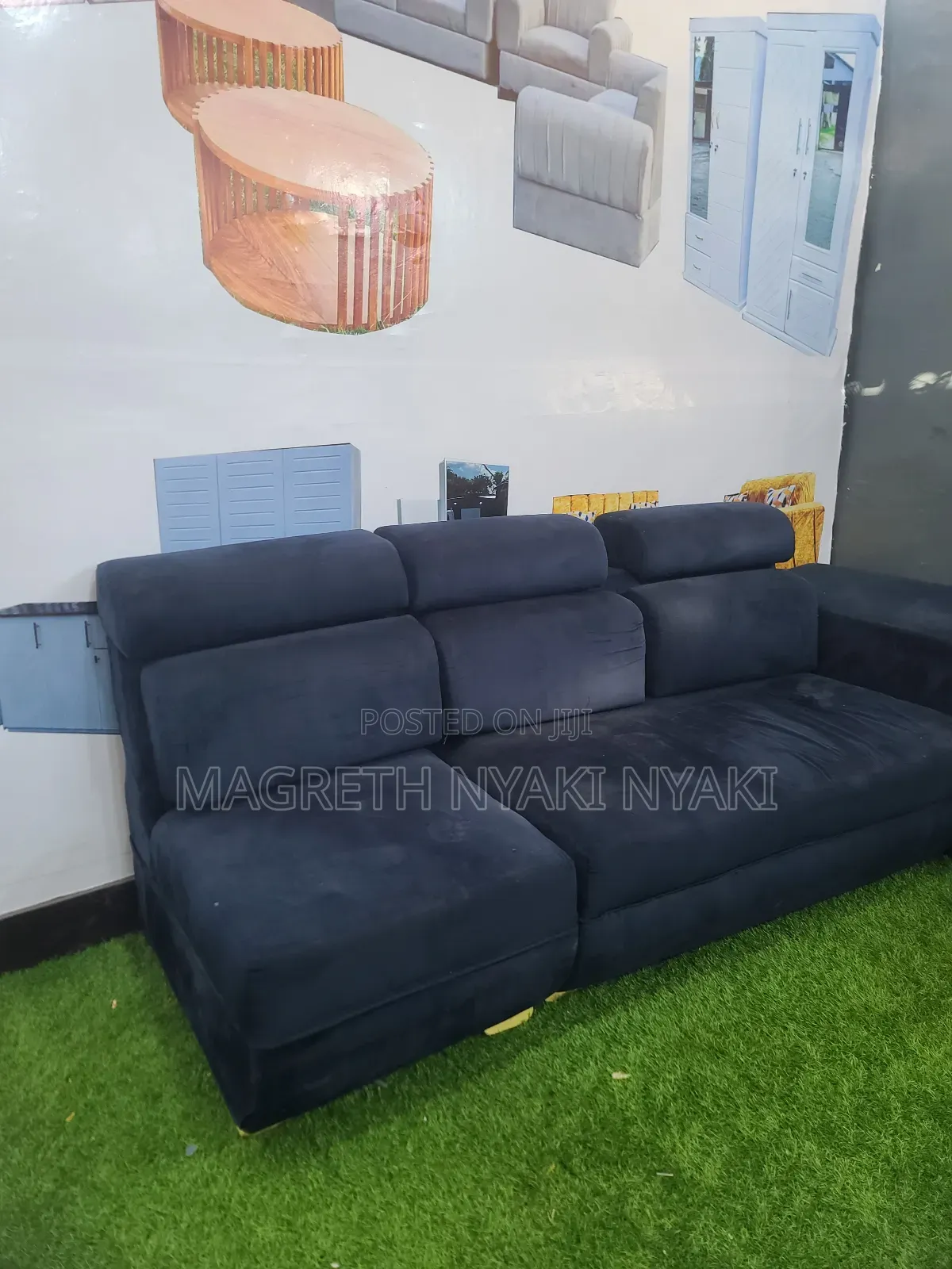 Set Sofa Watu Watatu